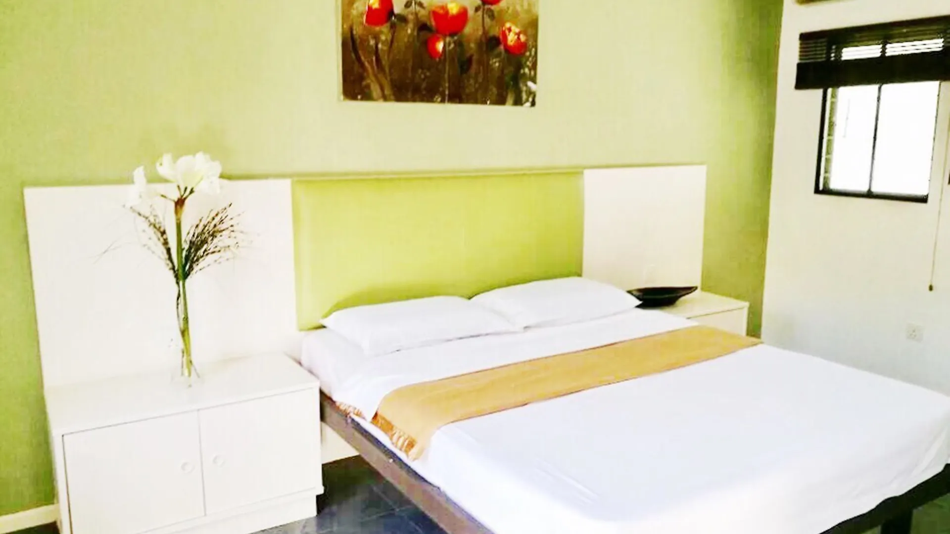 Qi Hotel And Club Κότα Κιναμπαλού