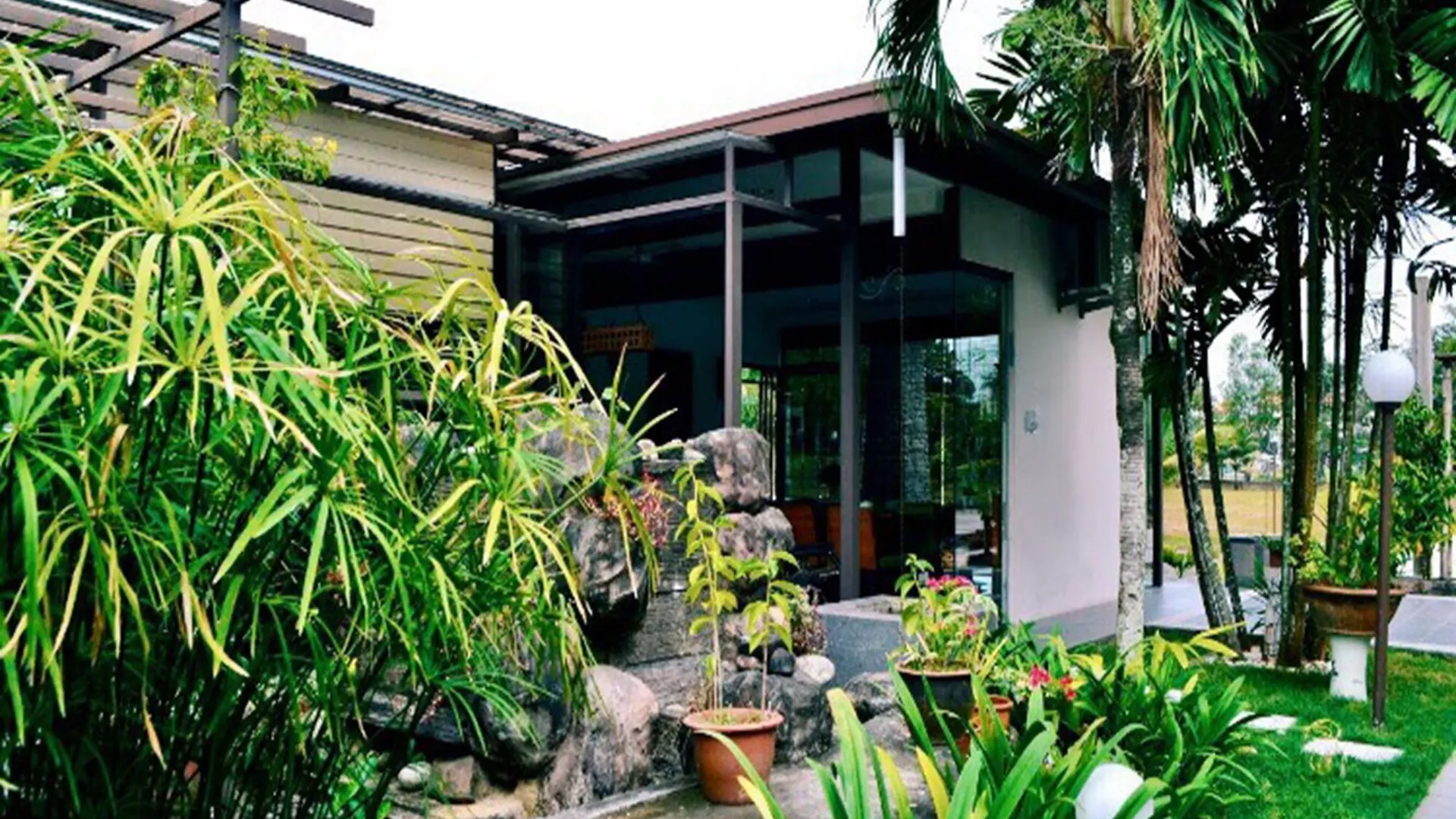Qi Hotel And Club Kota Kinabalu Guest house